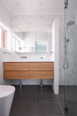 Small Ensuite